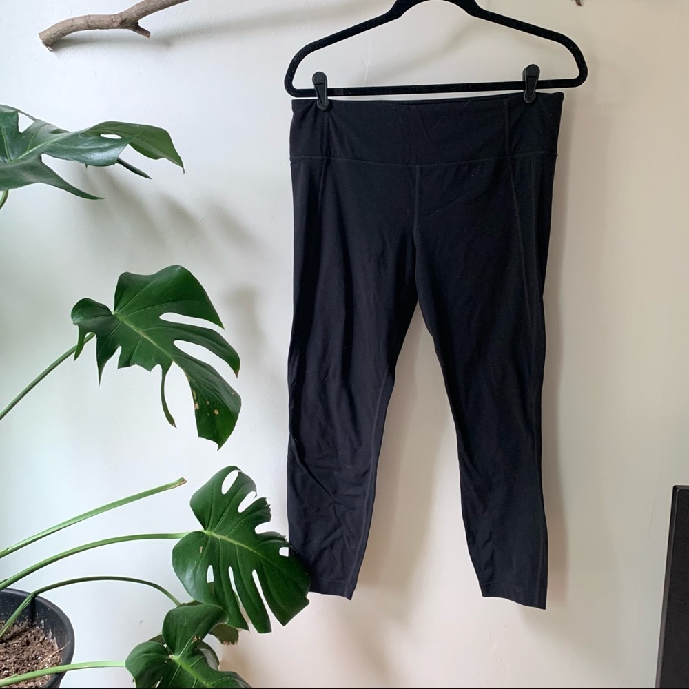 Athleta Mid Rise Salutation 7/8 Tight In Powervita